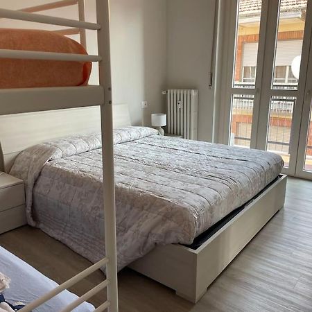 Suite De Rolandis Cin Itoo5Oo5C22Cdbezny Асти Екстериор снимка