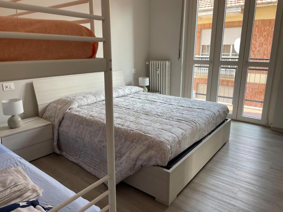 Suite De Rolandis Cin Itoo5Oo5C22Cdbezny Асти Екстериор снимка
